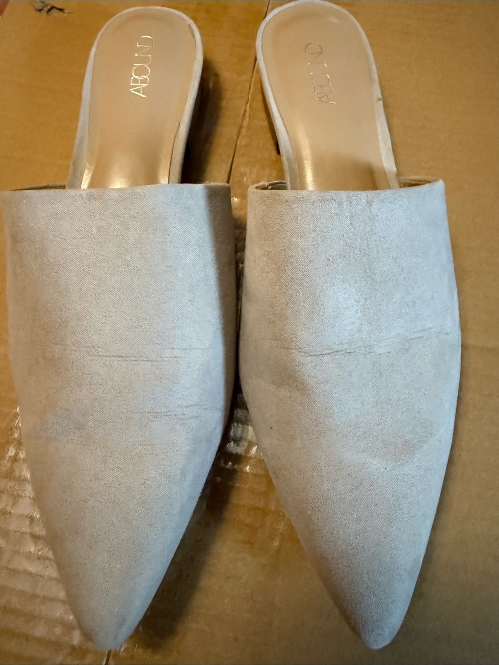 Abound Women's Pointed Toe Mule in Light Gray Suede